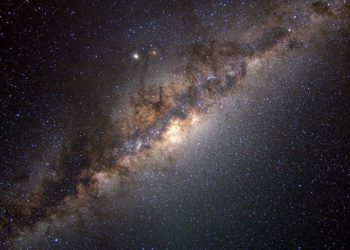 Dünya kara deliğe sanılandan daha yakın