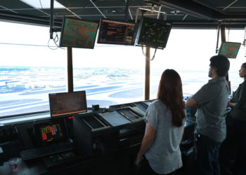 Aşı taşıyan uçaklara öncelik tanınacak