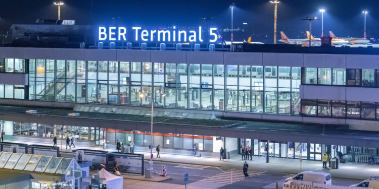 BER’in Terminal-5’i kapatması planlanıyor