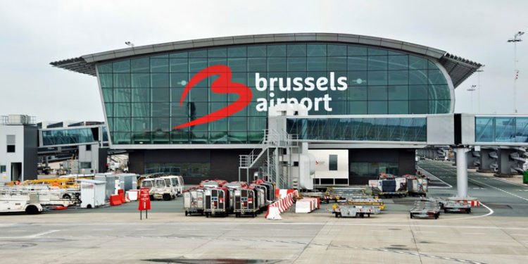 Brüksel Havalimanı’nda aşı taşıma testleri başladı