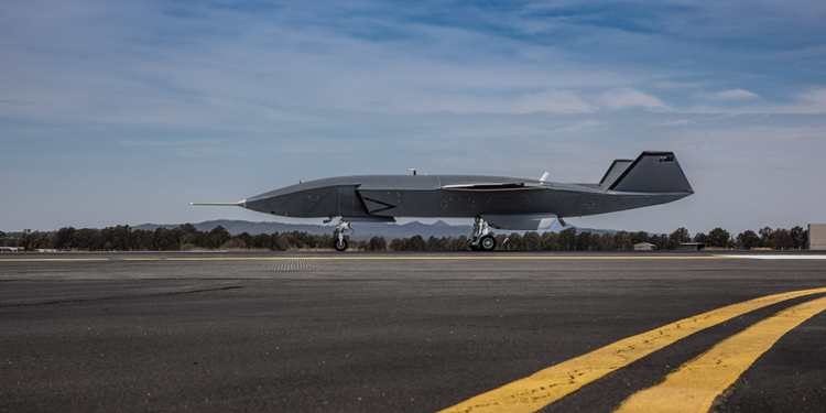 Loyal Wingman yüksek hızlı taksi testini tamamladı