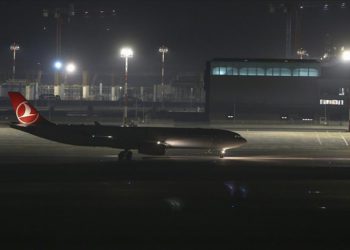 THY uçuşunda sigara içen yolcuya ceza kesildi