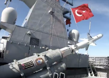 Roketsan’ın “ATMACA füzesi” hedefi başarıyla vurdu