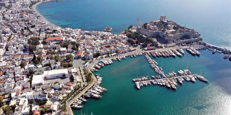 Turizm sektörü Covid-19 tedbirleriyle misafirlerine ‘güven’ verecek
