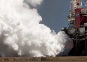NASA, Ay’da kullanacağı roket motoru testini tamamladı