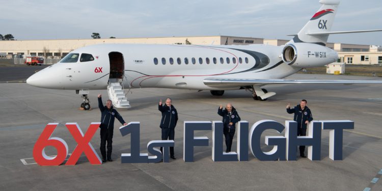 Falcon 6X ilk uçuşunu yaptı