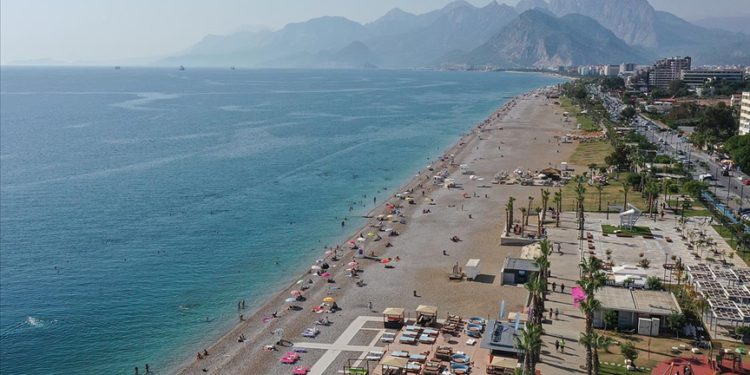 Antalya, yine Rusların tatil adresi olacak