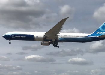 Boeing 777X 333 saat test uçuşu yaptı