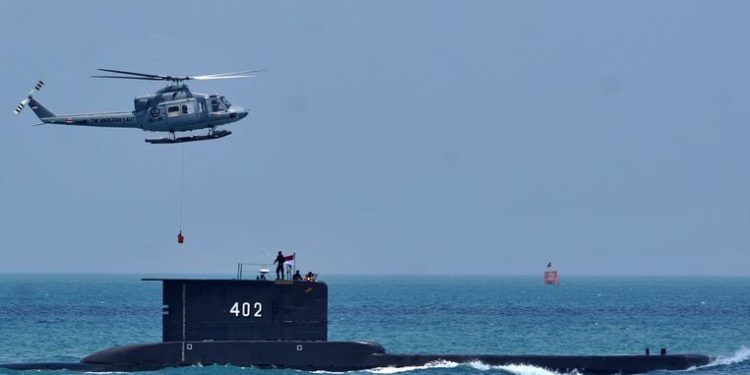 Endonezya denizaltısındaki 53 kişi hayatını kaybetti