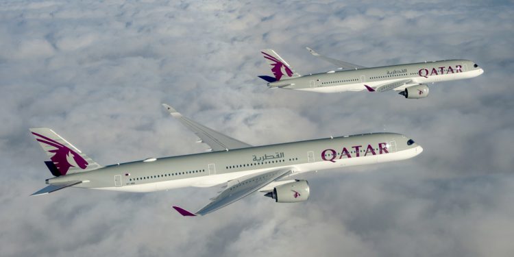 Qatar Airways dünyanın ilk tam Kovid-19 aşılı uçuşuna başlıyor