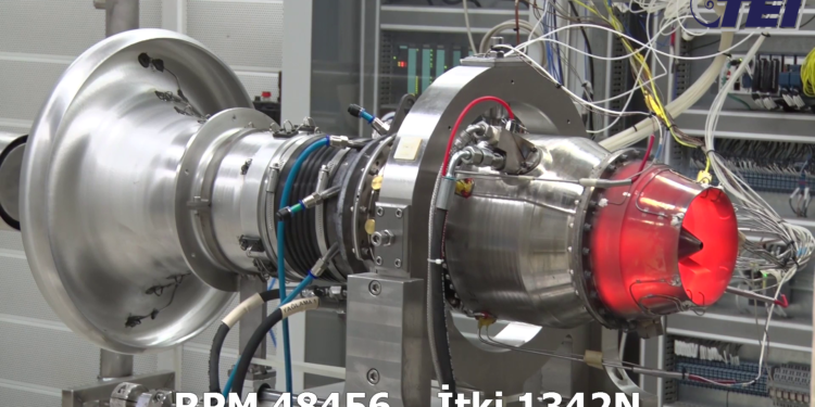 Yerli füze motorundan dünya rekoru