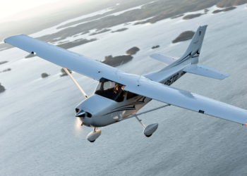 Kuş var ama çarpma yok!