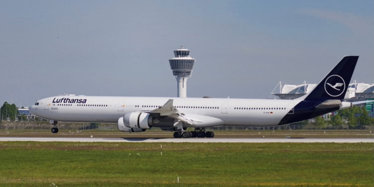 Lufthansa, A340’ları uçurmaya hazırlanıyor