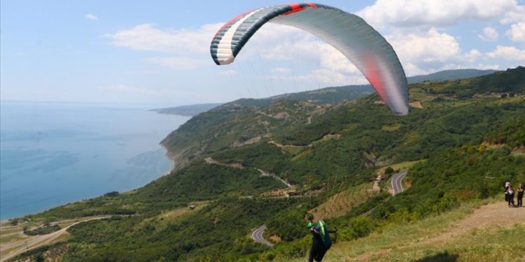 Uçmakdere adrenalin tutkunlarını ağırlıyor