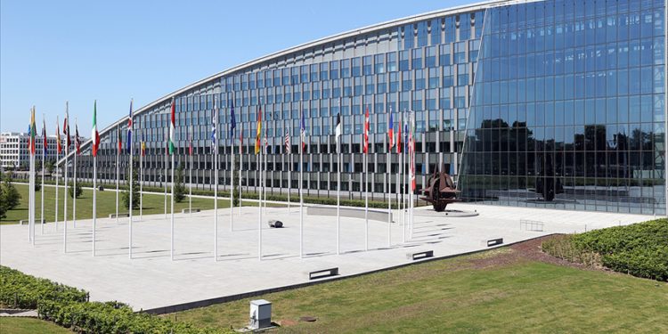 NATO Zirvesi başladı