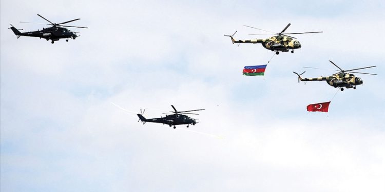 Türkiye ve Azerbaycan orduları ortak tatbikata başladı