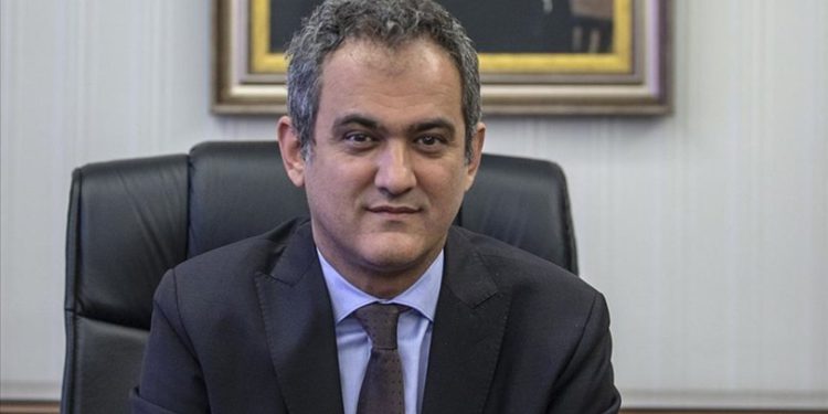 Milli Eğitim Bakanlığı’na DHMİ kökenli Mahmut Özer atandı