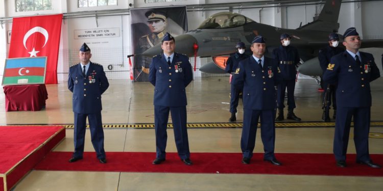 Türk Hava Kuvvetleri personeline ‘Azerbaycan Savaş Hizmetleri Madalyası’