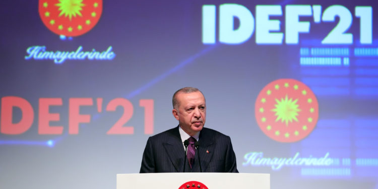 Cumhurbaşkanı Erdoğan, IDEF’in açılışına katıldı