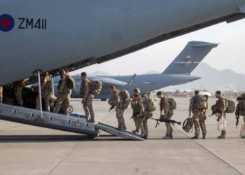 İngiltere, Afganistan’dan tahliyeleri tamamladı
