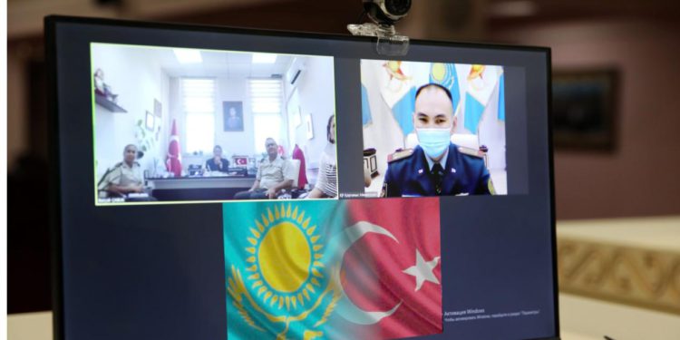 Kazakistan ve Türkiye’den savunma alanında yeni iş birliği