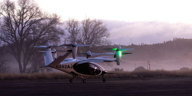 NASA uçan taksi denemelerine başladı