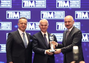 Savunma ve havacılıkta 2020 ihracat şampiyonu TUSAŞ oldu