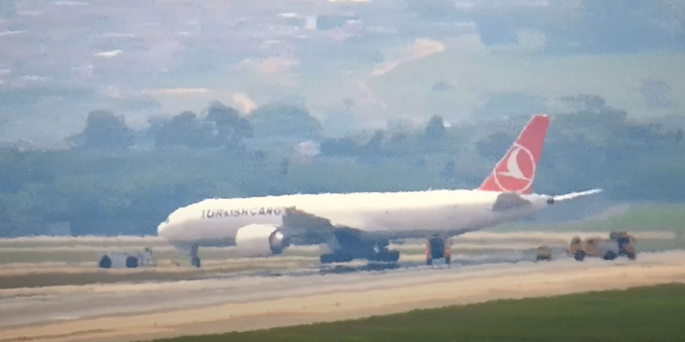 THY uçağı arıza sebebiyle Sao Paulo’ya geri döndü