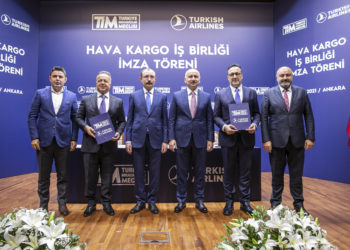 Türkiye’nin ihracatı THY kanatlarında yükseliyor