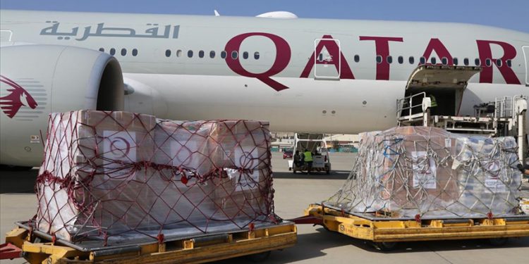 Katar’dan gelen 3. uçak Kabil Havalimanı’na indi