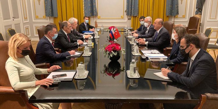 Bakan Çavuşoğlu’ndan SİHA açıklaması: Türkiye suçlanamaz