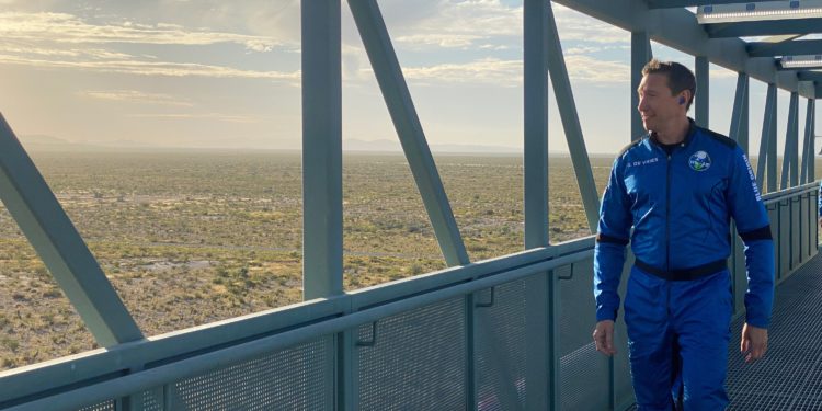 Uzaya giden iş insanı Glen de Vries hayatını kaybetti