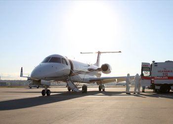 Ambulans uçaklar 5 kıtadan 154 hasta taşıdı