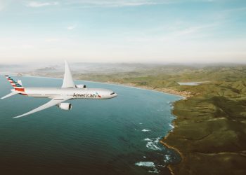 American Airlines 18 bin kişiyi işe almayı planlıyor