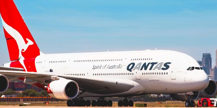Qantas, A380 seferlerine 11 Ocak’ta başlayacak