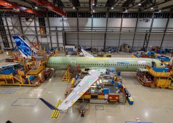 Airbus, Kasım’da siparişlerini ikiye katladı