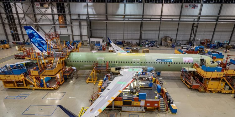 Airbus, Kasım’da siparişlerini ikiye katladı