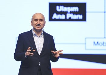 “Antalya Havalimanı ihalesi, Türkiye’ye güvenin kanıtı”