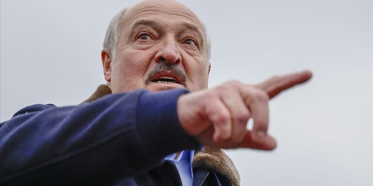 Lukaşenko: THY’yi bastırmak için sebep uydurdular