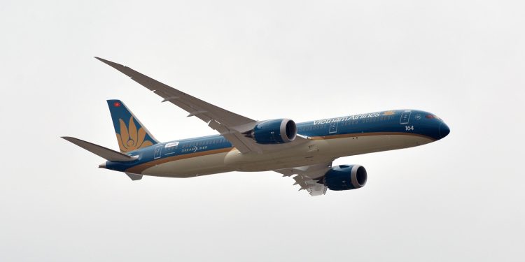 Vietnam Airlines uçağına terör tehdidi