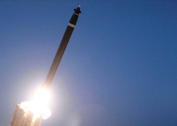 Güney Kore’ye göre Kuzey ‘tanımlanamayan’ bir füze fırlattı