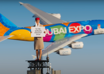 Emirates tekrar Burj Khalifa’nın tepesinde