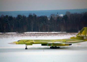 Yeniden üretilen Tu-160M ilk uçuşunu gerçekleştirdi