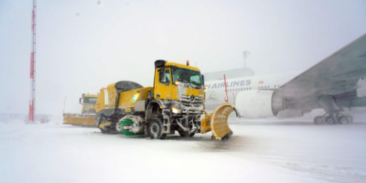 THY, İstanbul Havalimanı operasyonlarını yarına kadar durdurdu