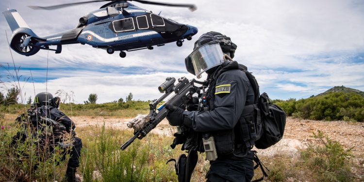 Fransa, emniyet güçleri için Airbus H160 satın alacak