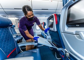 Sani Şener salgının bitiş tarihini verdi