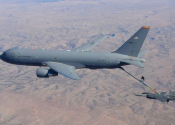 Boeing’e ‘KC-46’ uyarısı