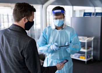 “Havalimanlarına değil halka test yapın”