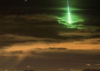 Türkiye Uzay Ajansı’ndan yeşil meteor açıklaması