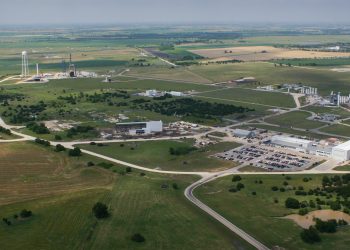 FAA, SpaceX’in çevre incelemesini genişletiyor